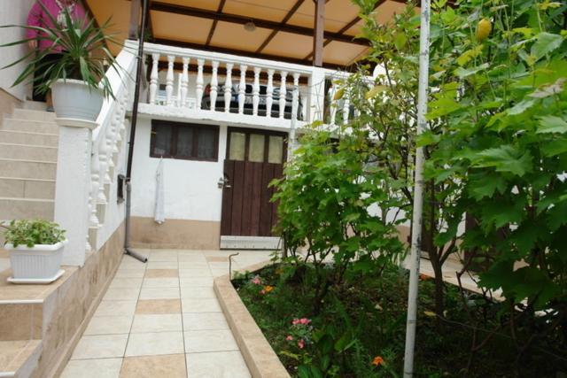 Wisteria Hotel Tivat Ngoại thất bức ảnh